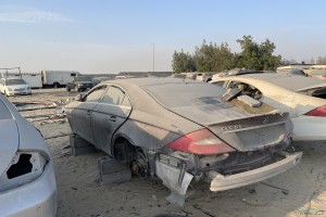 سيارة مرسيدس CLS 2006